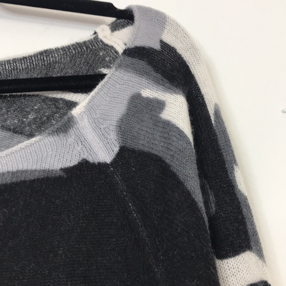 NWT SKULL CASHMERE Camo Sweater - Picture 5 of 10